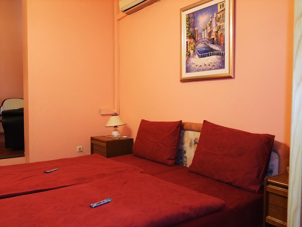 Bed & Breakfast Vila Stanisic Пожега Номер фото